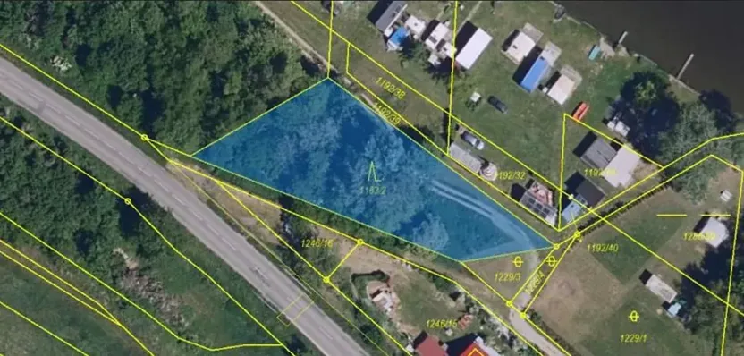 Prodej lesa, Dolní Věstonice, 1179 m2