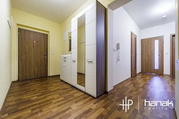 Pronájem bytu 2+kk, Olomouc, Janského, 78 m2