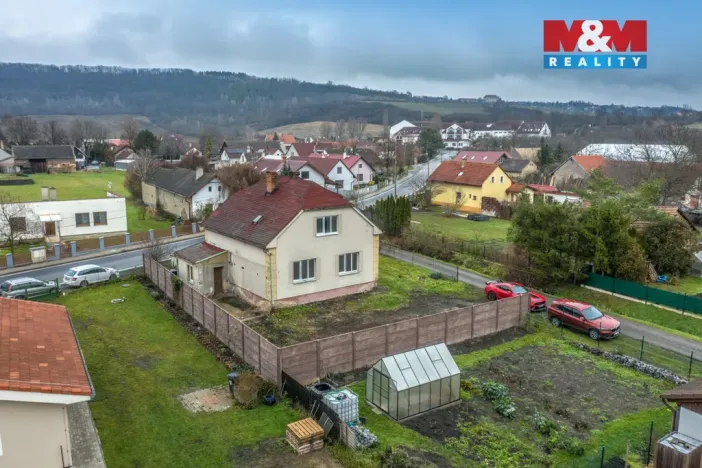 Prodej rodinného domu, Dobrovice - Sýčina, 129 m2