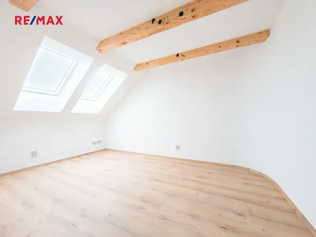 Prodej bytu 4+1, Černilov, 130 m2