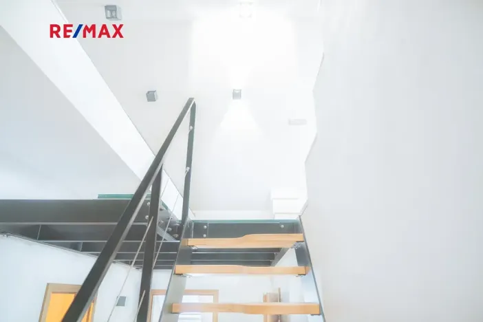 Prodej bytu 4+1, Černilov, 130 m2