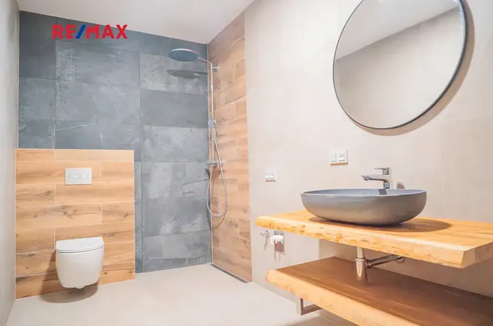 Prodej bytu 4+1, Černilov, 130 m2