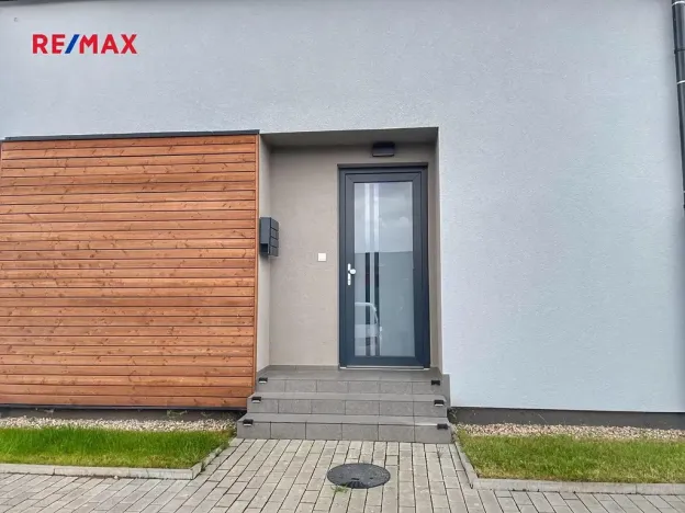 Pronájem bytu 3+kk, Smiřice, 101 m2