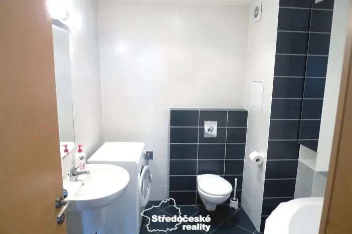 Pronájem bytu 4+kk, Praha - Suchdol, Holubí, 234 m2