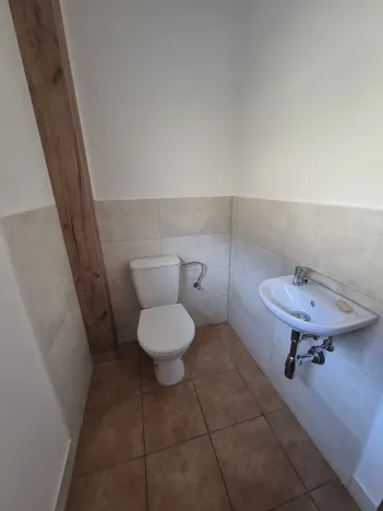 Pronájem rodinného domu, Tuchlovice, Karlovarská, 79 m2