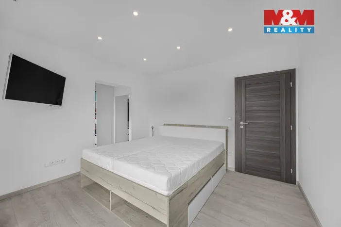 Prodej bytu 4+1, Náchod, Krátká, 97 m2