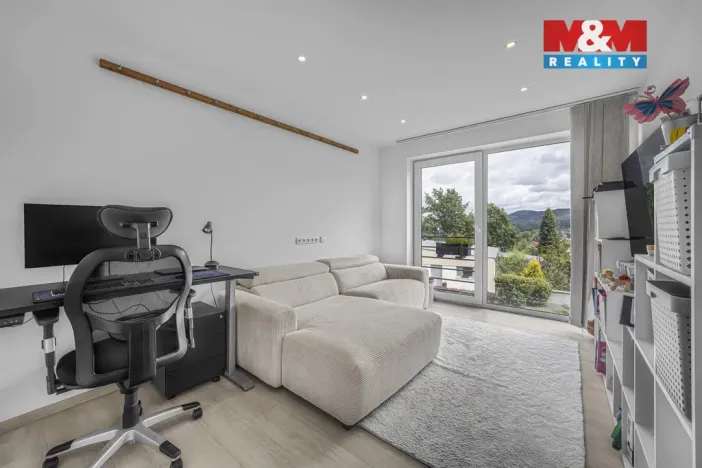 Prodej bytu 4+1, Náchod, Krátká, 97 m2