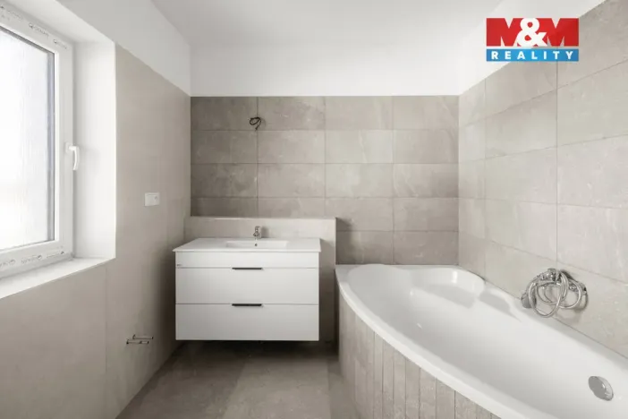 Prodej rodinného domu, Buštěhrad, Švermova, 123 m2