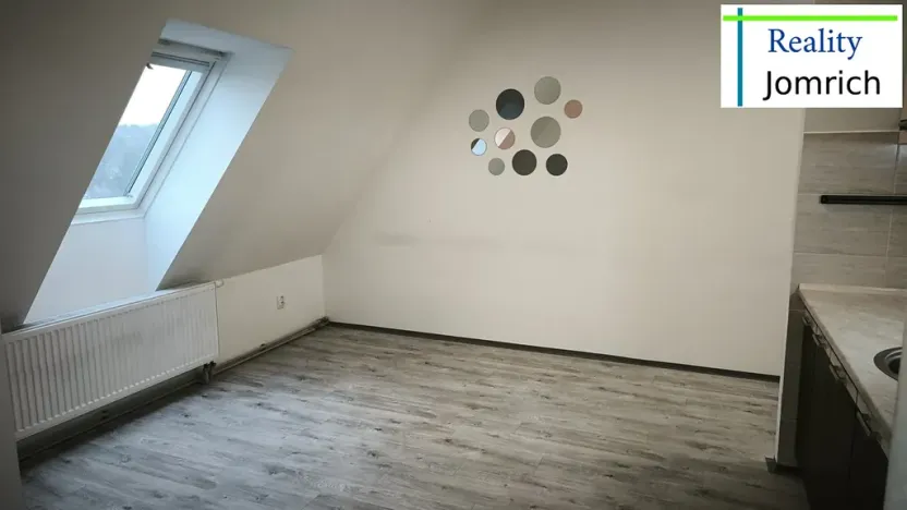 Pronájem bytu 2+kk, Liberec, Česká, 55 m2