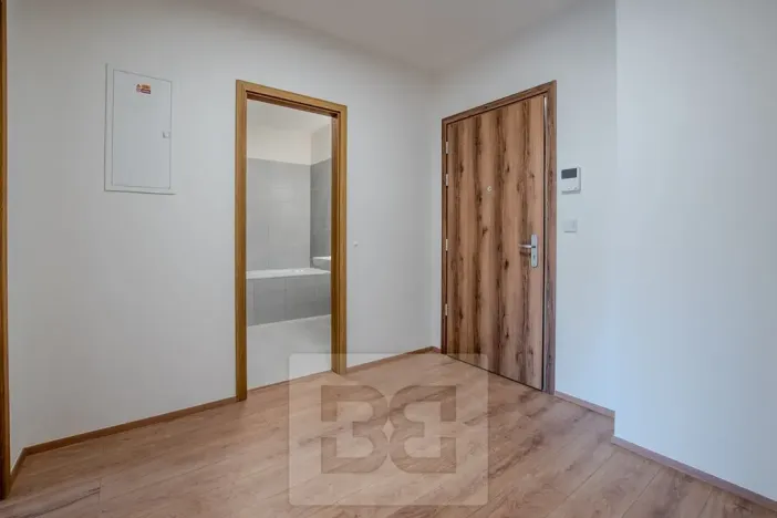 Pronájem bytu 2+kk, Liberec, Tovární, 66 m2