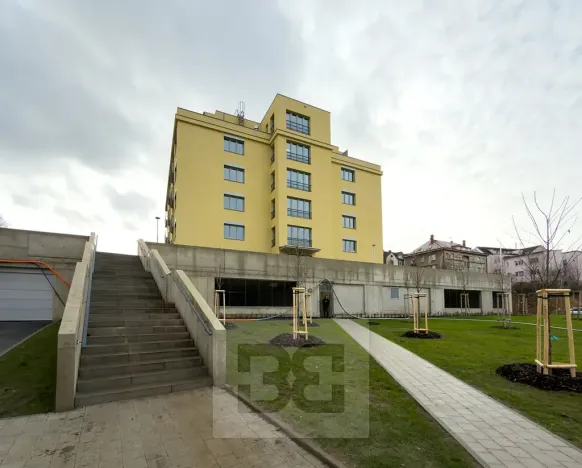 Pronájem bytu 2+kk, Liberec, Tovární, 66 m2