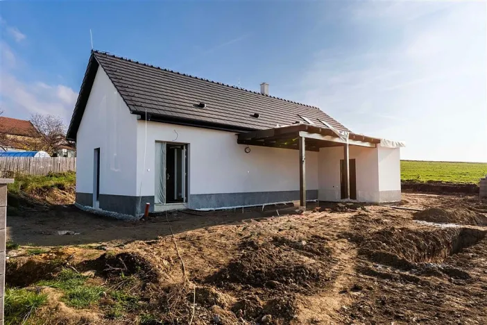 Prodej rodinného domu, Velvary, 84 m2