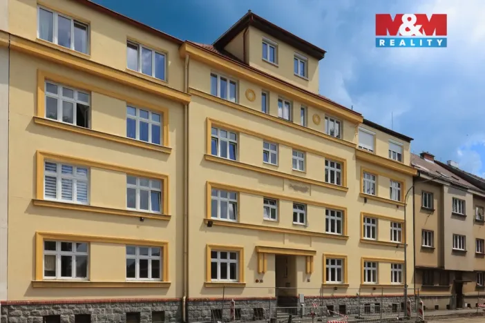 Pronájem bytu 1+1, Klatovy - Klatovy II, Masarykova, 43 m2