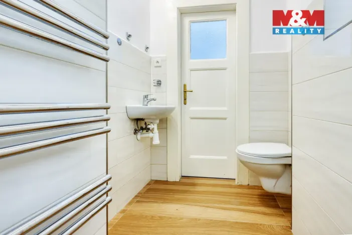 Pronájem bytu 1+1, Klatovy - Klatovy II, Masarykova, 43 m2