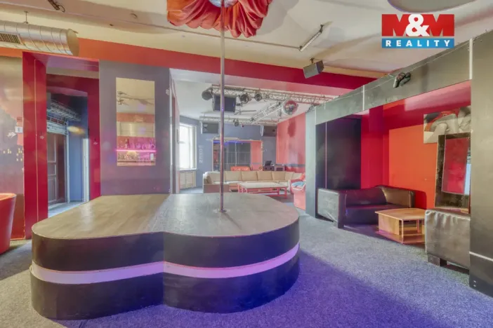 Pronájem obchodního prostoru, Plzeň - Jižní Předměstí, Havlíčkova, 185 m2