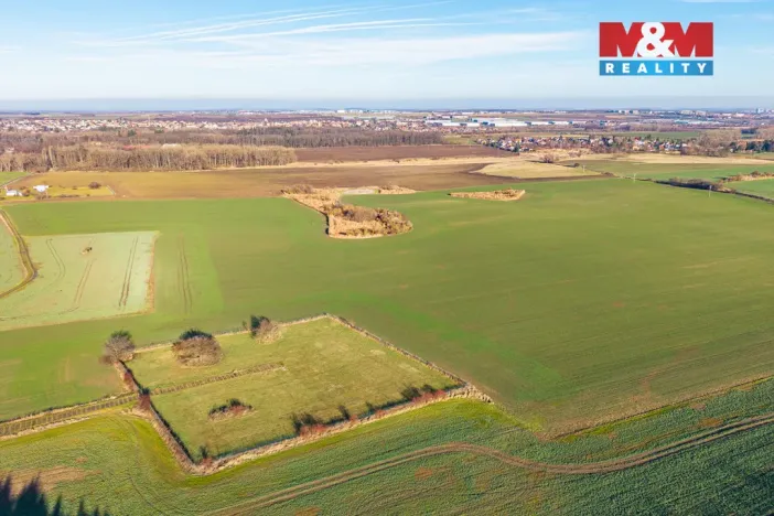 Prodej pole, Praha - Sobín, 17632 m2