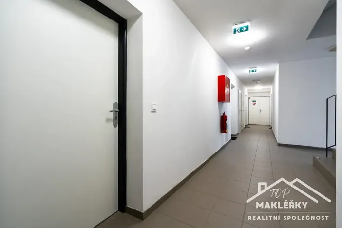 Pronájem bytu 1+kk, Uhlířské Janovice, Hrnčířská, 30 m2