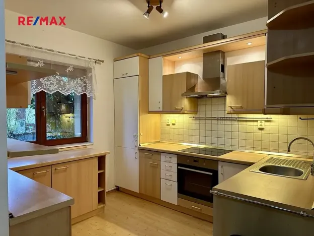 Pronájem rodinného domu, Praha - Újezd nad Lesy, Na Božkovně, 110 m2