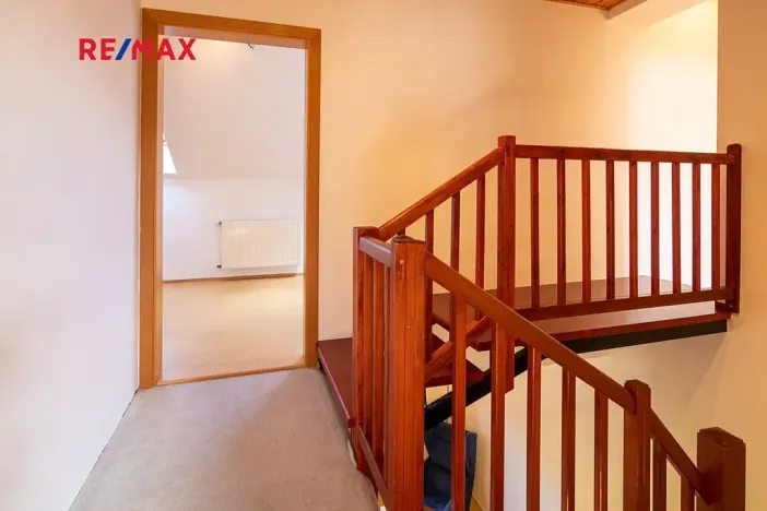 Pronájem rodinného domu, Praha - Újezd nad Lesy, Na Božkovně, 110 m2