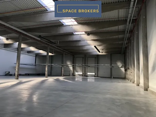 Pronájem skladu, Lázně Toušeň, 4500 m2