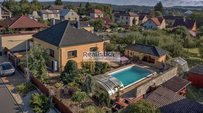 Prodej rodinného domu, Blovice, U Trati, 320 m2