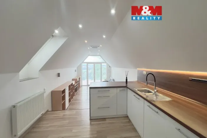 Pronájem bytu 3+kk, Mistřice, 97 m2