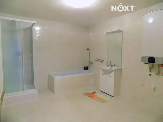 Pronájem bytu 3+1, Doksy, Komenského, 100 m2