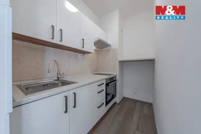 Pronájem bytu 2+kk, Rožnov pod Radhoštěm, Moravská, 39 m2