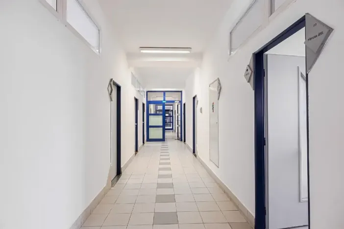 Pronájem kanceláře, Pardubice, Fáblovka, 216 m2