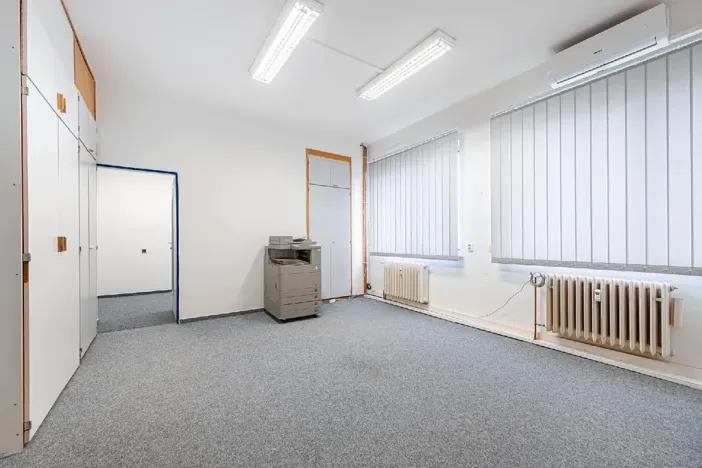 Pronájem kanceláře, Pardubice, Fáblovka, 216 m2