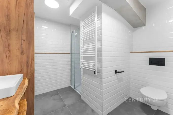 Pronájem bytu 2+kk, Praha - Vysočany, Kolbenova, 54 m2