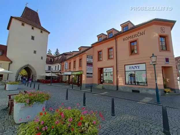 Pronájem kanceláře, Beroun, V Pražské bráně, 71 m2