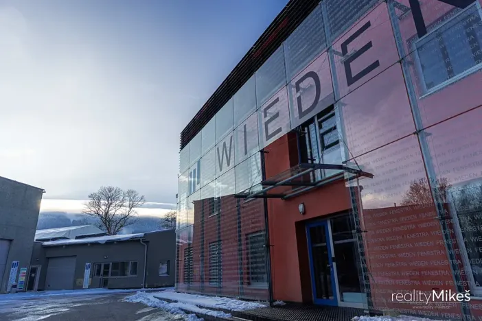 Prodej výrobních prostor, Liberec, Malodoubská, 3613 m2