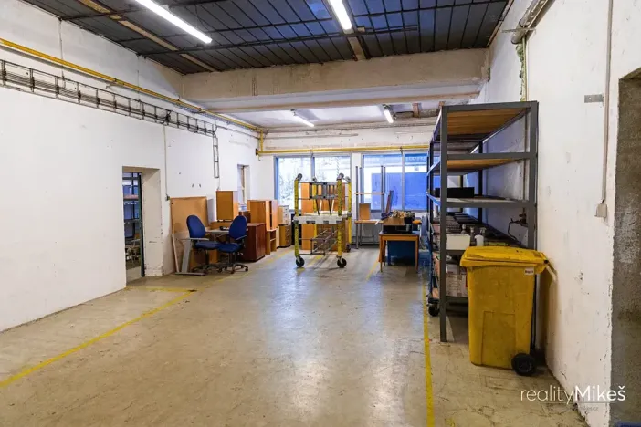 Prodej výrobních prostor, Liberec, Malodoubská, 3613 m2