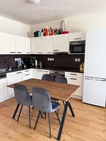 Pronájem bytu 2+kk, Brno, Přadlácká, 56 m2