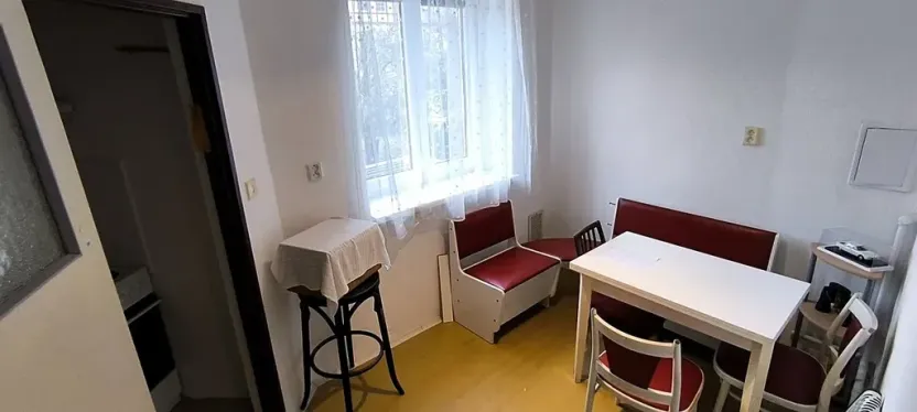 Prodej bytu 1+1, Aš, Tovární, 35 m2