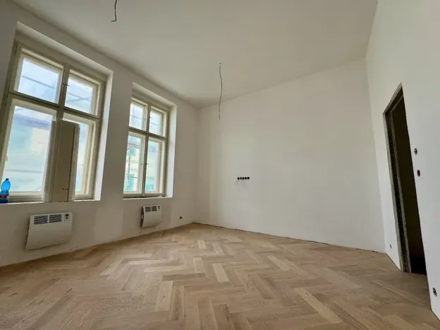 Prodej bytu 2+kk, Praha - Nové Město, V tůních, 57 m2