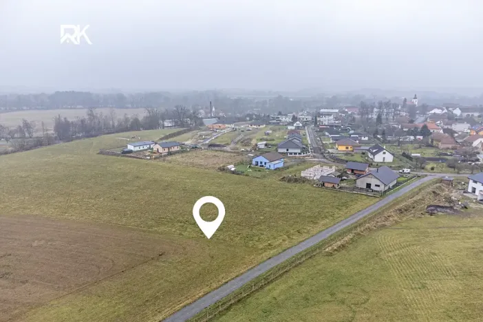 Prodej pozemku pro bydlení, Uhersko, 944 m2