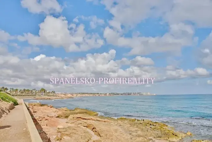 Prodej bytu 3+1, Alicante, Španělsko, 60 m2