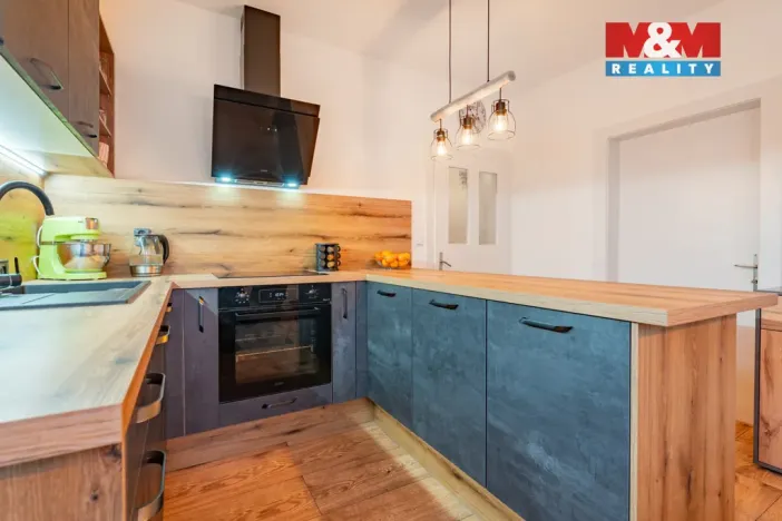 Prodej bytu 3+1, Vyšší Brod, Poschoďová, 92 m2