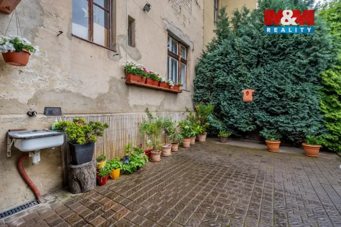 Prodej činžovního domu, Ústí nad Labem - Krásné Březno, Janáčkova, 250 m2