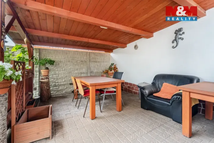 Prodej činžovního domu, Ústí nad Labem - Krásné Březno, Janáčkova, 250 m2