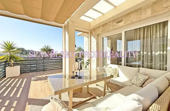 Prodej vily, Torrevieja, Španělsko, 100 m2