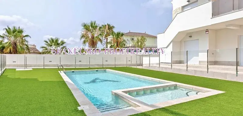 Prodej bytu 3+kk, Orihuela, Španělsko, 79 m2