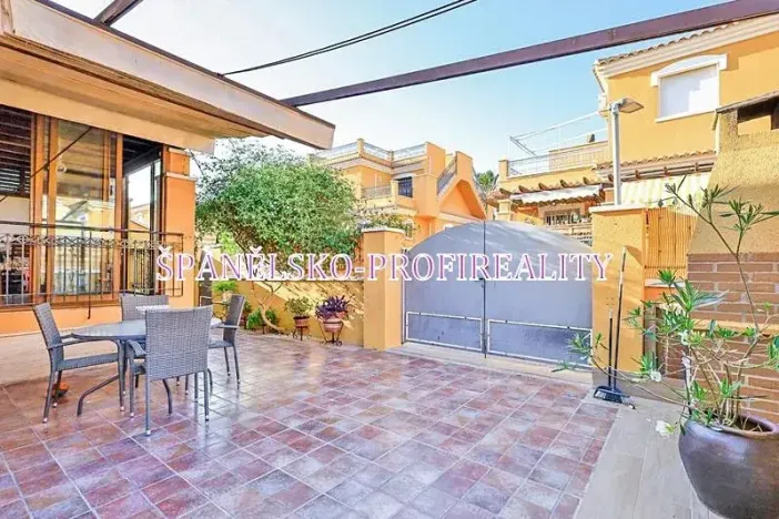 Prodej vily, Torrevieja, Španělsko, 57 m2