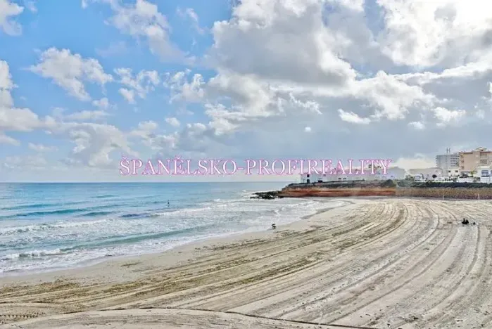 Prodej bytu 3+kk, Orihuela, Španělsko, 74 m2