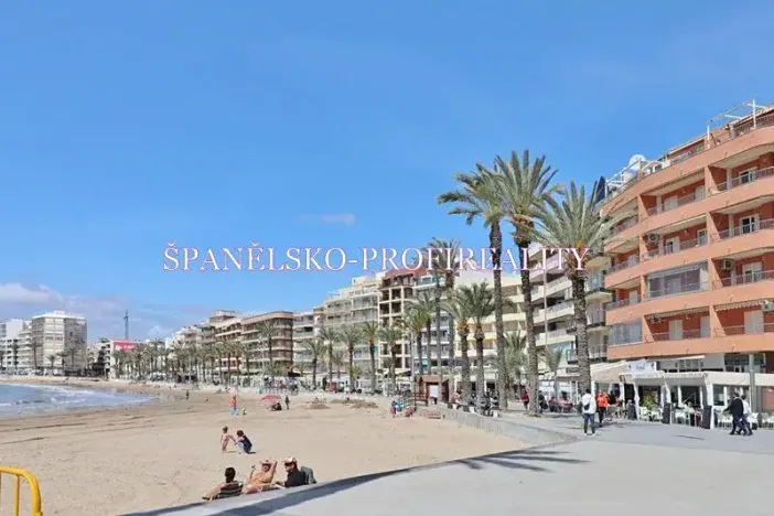 Prodej bytu 3+kk, Torrevieja, Španělsko, 75 m2