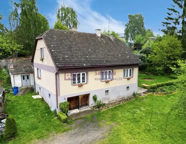 Prodej rodinného domu, Častrov, 214 m2