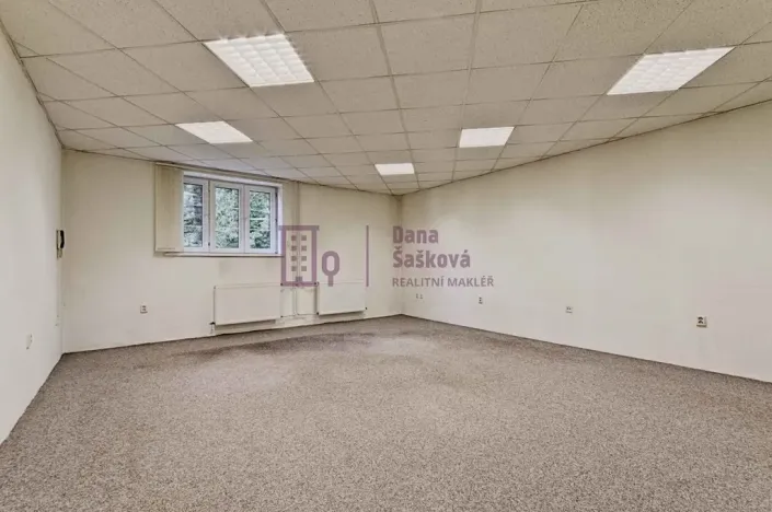 Pronájem kanceláře, Jindřichův Hradec, Karlov, 28 m2