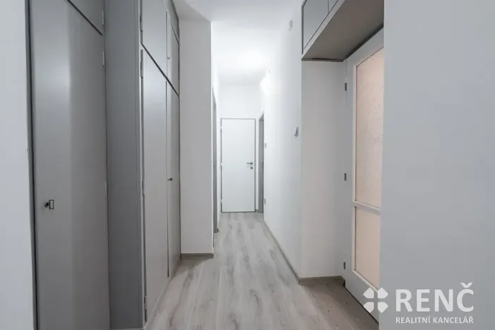 Pronájem bytu 2+1, Brno, Renneská třída, 58 m2